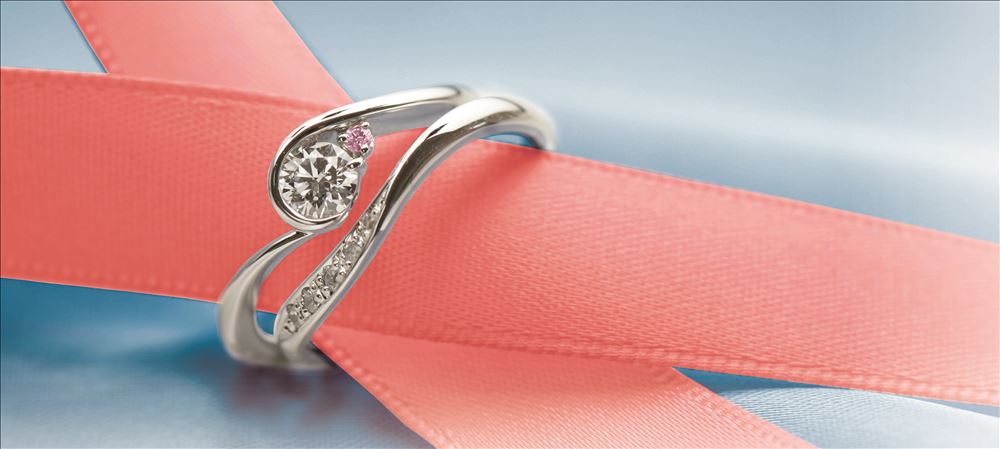 結婚指輪、婚約指輪、ピンクダイヤモンド